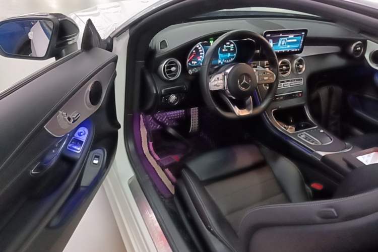 Used Mercedes-Benz C-Class 2019 C 260 Coupe Driver Seat