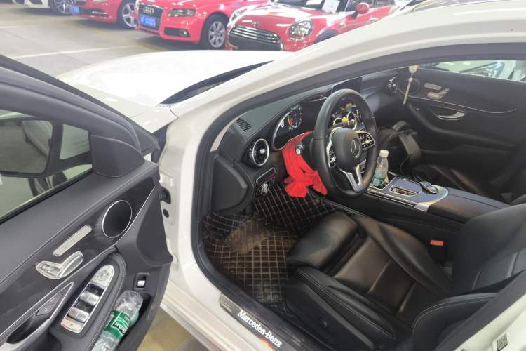 Used Mercedes-Benz C-Class 2019 C 260 L Sport Edition Driver Seat