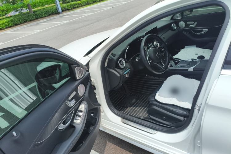 Used Mercedes-Benz C-Class 2019 Restyled C 260 L Sport Edition Driver Seat