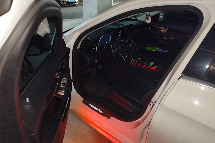 Used Mercedes-Benz C-Class 2019 Restyled C 260 L Sport Edition Driver Seat