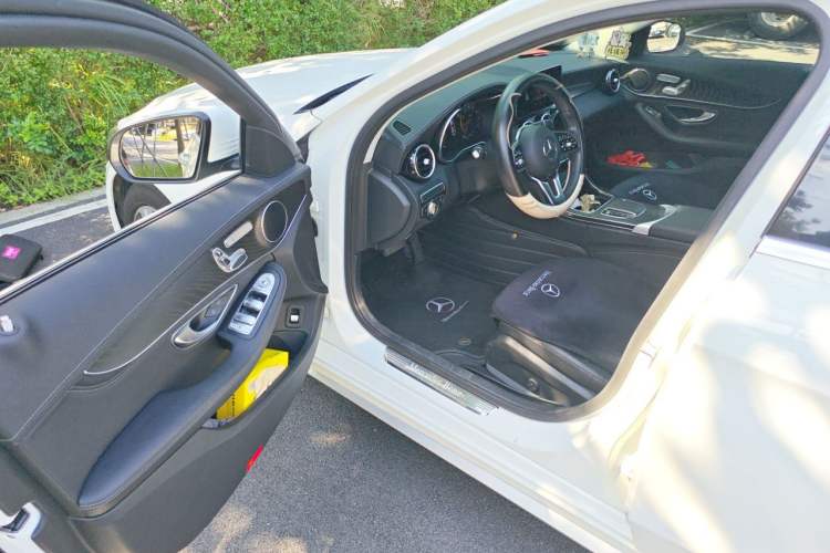 Used Mercedes-Benz C-Class 2019 C 260 L Sport Edition Driver Seat