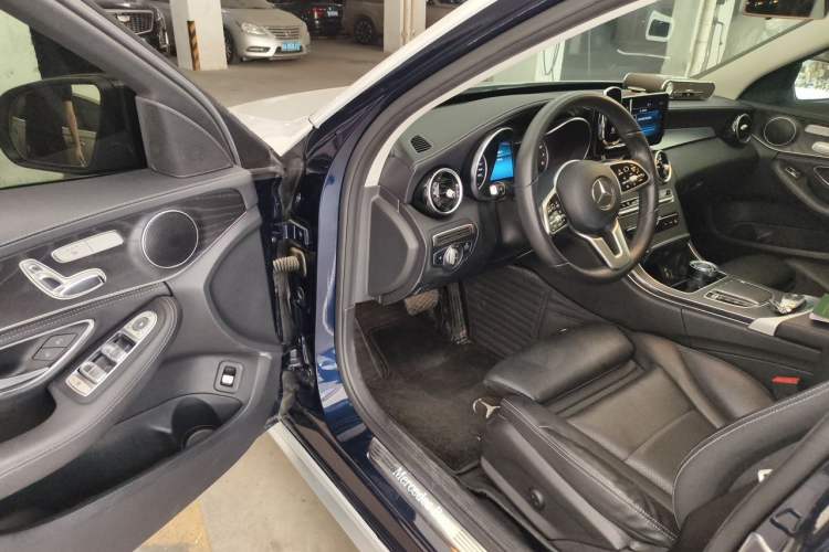 Used Mercedes-Benz C-Class 2019 C 260 L Sport Edition Driver Seat