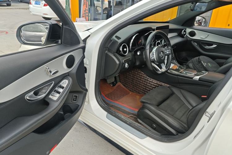 Used Mercedes-Benz C-Class 2019 C 260 Sport Edition Driver Seat