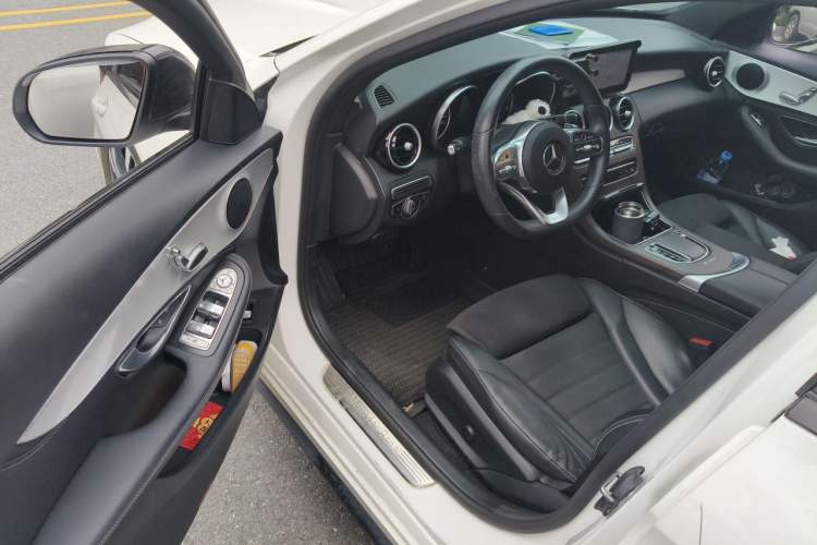 Used Mercedes-Benz C-Class 2019 C 260 Sport Edition Driver Seat