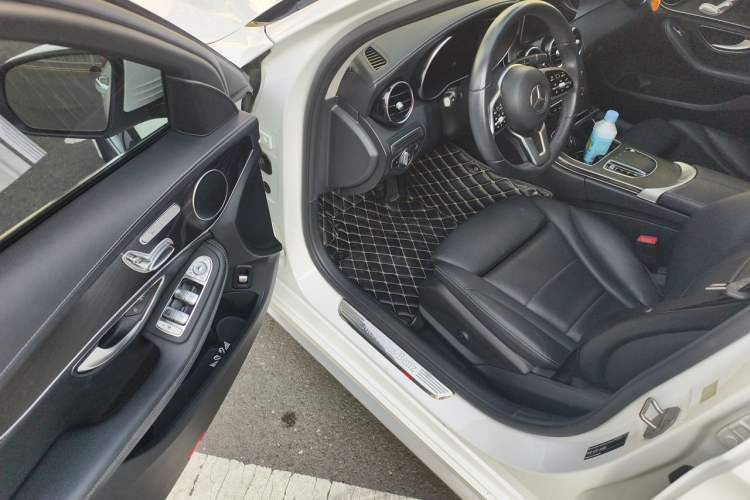 Used Mercedes-Benz C-Class 2019 Restyled C 260 L Sport Edition Driver Seat