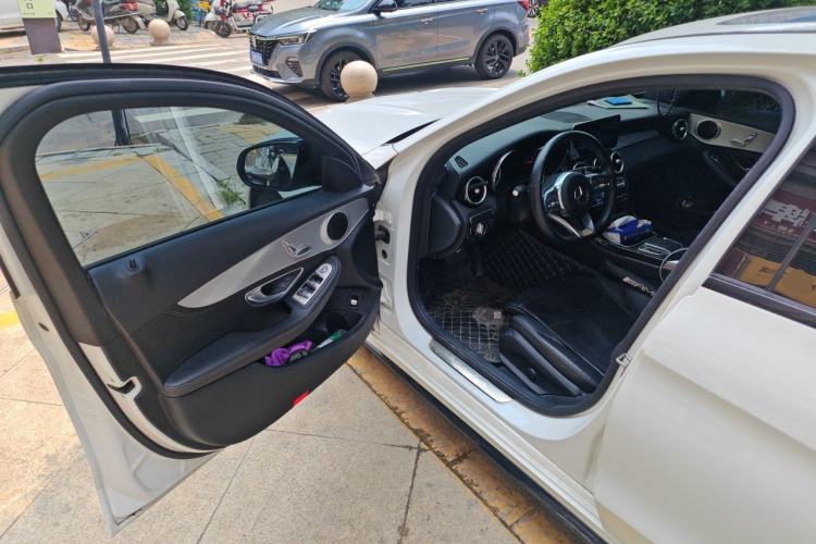 Used Mercedes-Benz C-Class 2019 C 260 Sport Edition Driver Seat