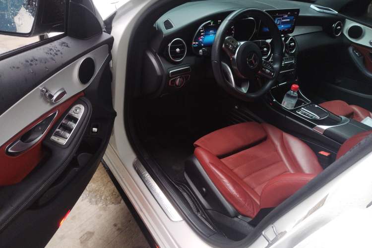 Used Mercedes-Benz C-Class 2019 C 260 Sport Edition Driver Seat