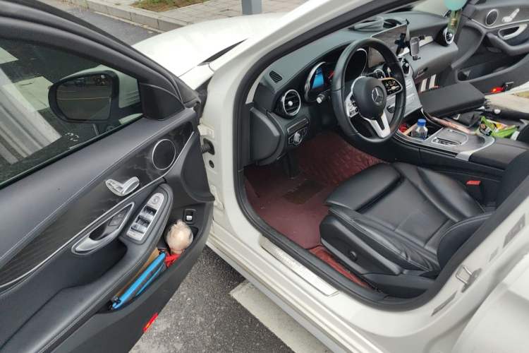 Used Mercedes-Benz C-Class 2019 C 180 L Dynamic Sports Edition Driver Seat