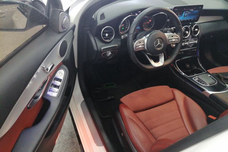 Used Mercedes-Benz C-Class 2019 C 260 Sport Edition Driver Seat