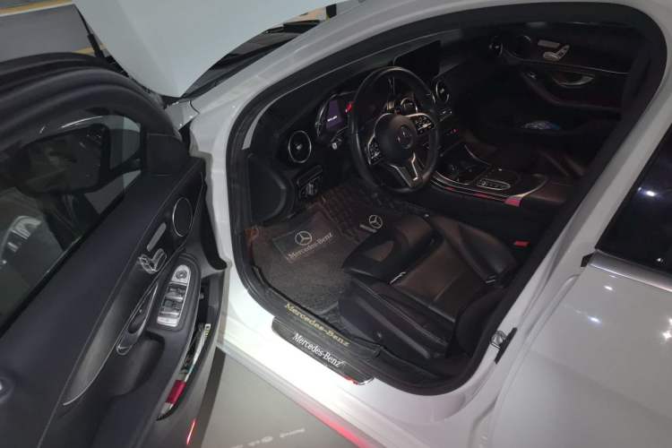 Used Mercedes-Benz C-Class 2019 C 260 L Sport Edition Driver Seat