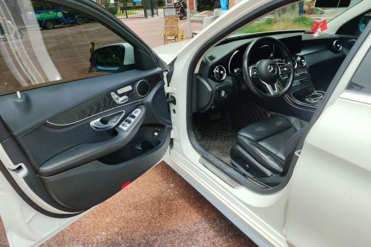 Used Mercedes-Benz C-Class 2019 Restyled C 260 L Sport Edition Driver Seat