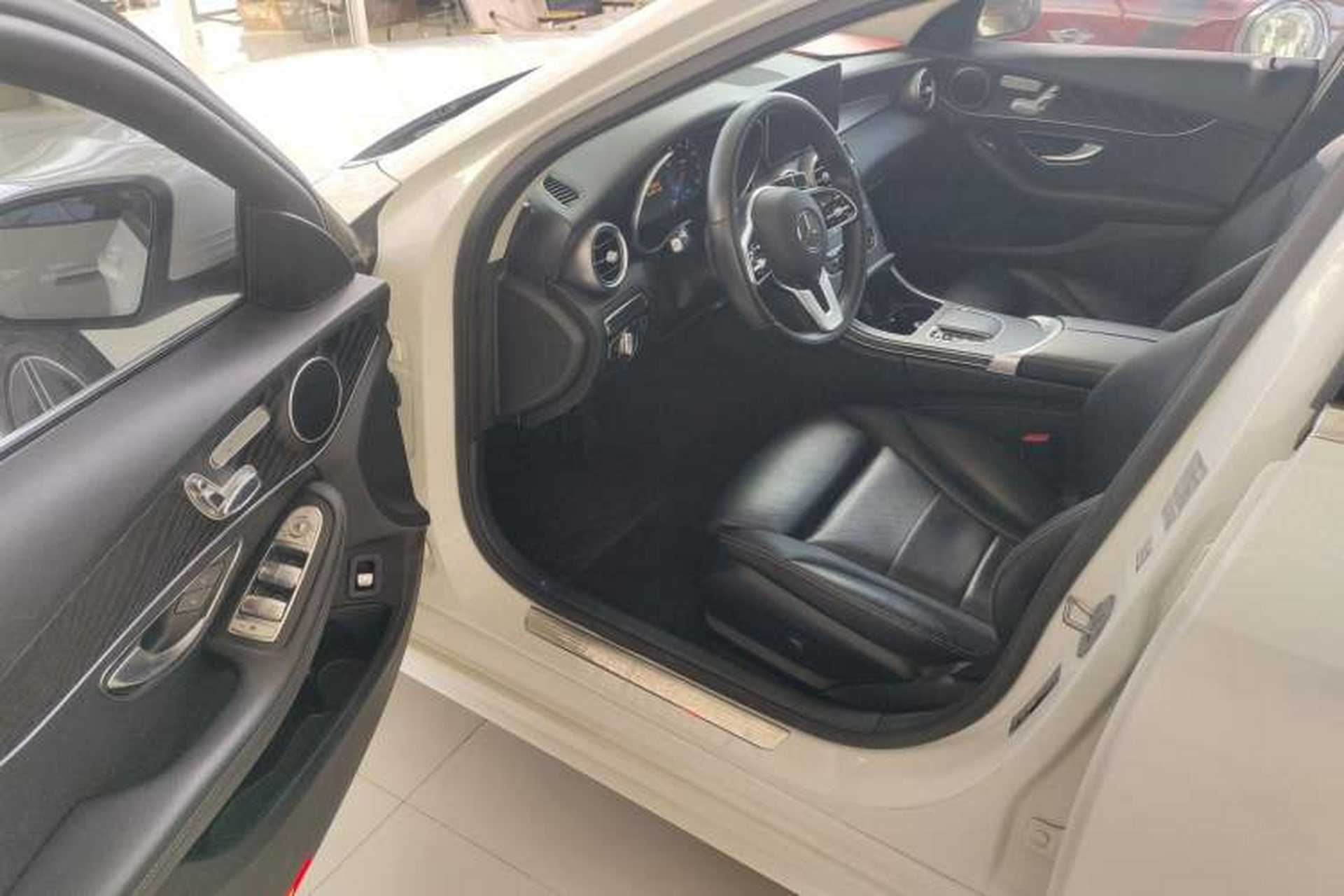 Used Mercedes-Benz C-Class 2019 C 260 Estate Driver Seat