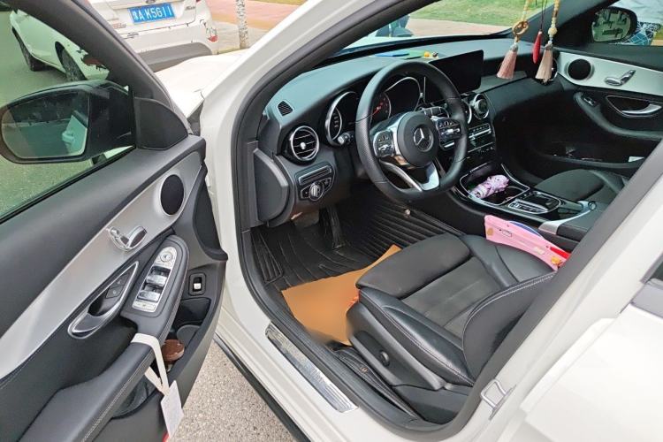 Used Mercedes-Benz C-Class 2019 C 260 Sport Edition Driver Seat