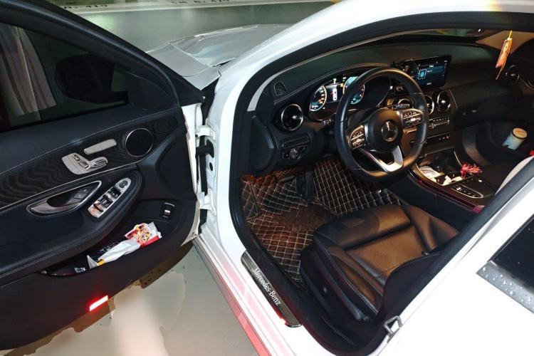 Used Mercedes-Benz C-Class 2019 Restyled C 260 L Sport Edition Driver Seat