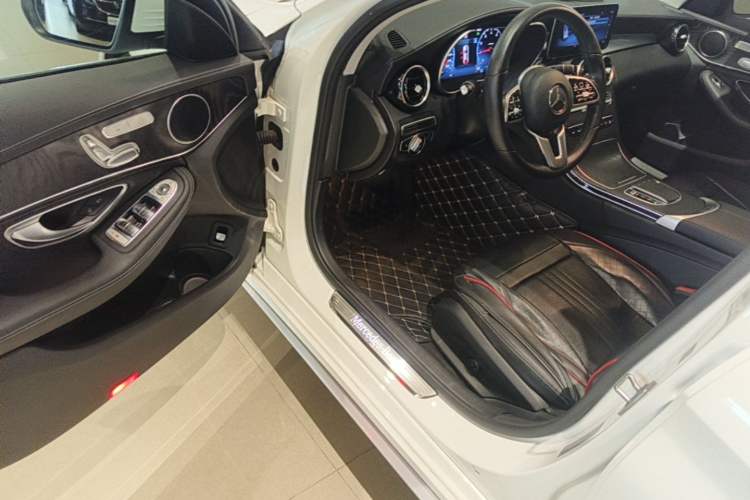 Used Mercedes-Benz C-Class 2019 Updated C 260 L Driver Seat