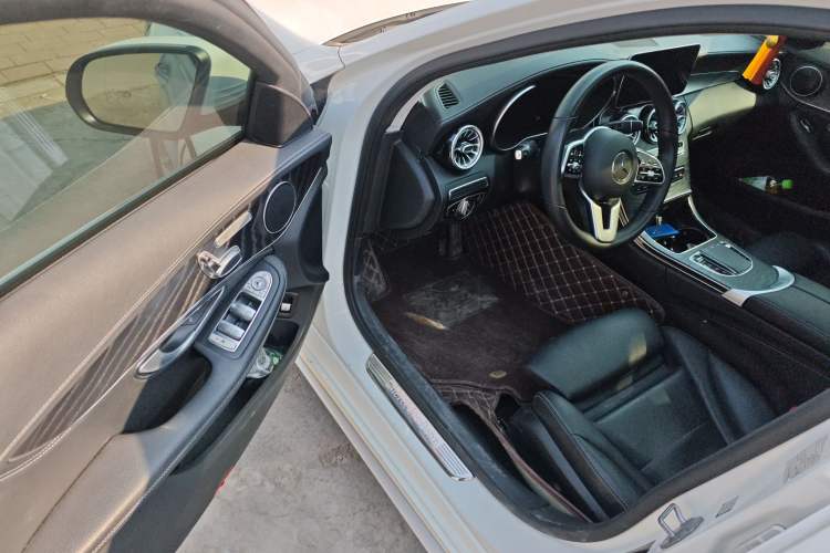 Used Mercedes-Benz C-Class 2019 C 260 L Sport Edition Driver Seat