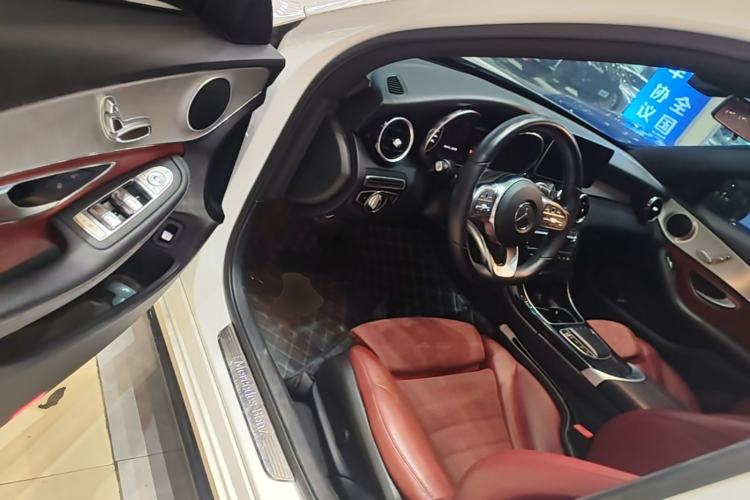 Used Mercedes-Benz C-Class 2019 C 260 Sport Edition Driver Seat