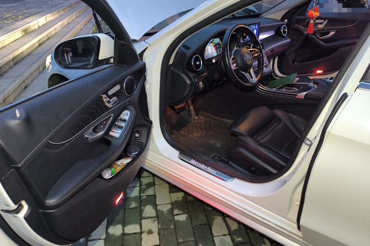 Used Mercedes-Benz C-Class 2019 C 260 L Sport Edition Driver Seat