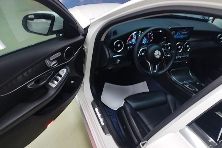 Used Mercedes-Benz C-Class 2019 Restyled C 260 L Sport Edition Driver Seat