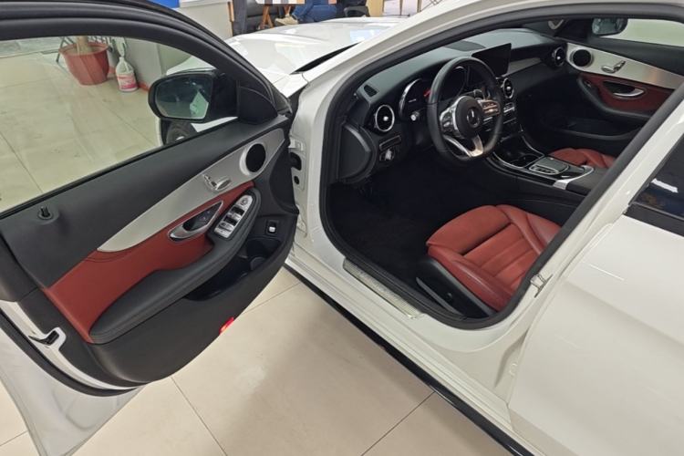 Used Mercedes-Benz C-Class 2019 C 260 Sport Edition Driver Seat