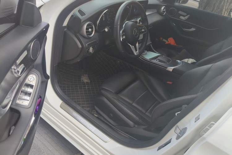 Used Mercedes-Benz C-Class 2019 C 260 Estate Driver Seat