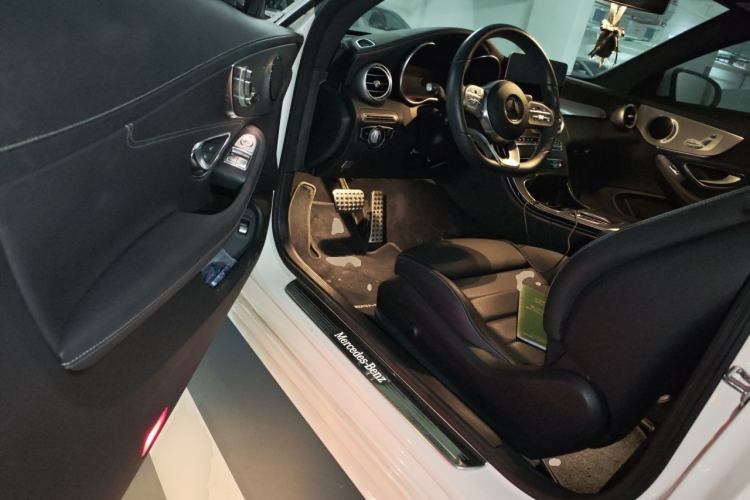 Used Mercedes-Benz C-Class 2019 C 260 Coupe Driver Seat