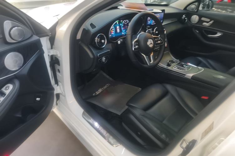 Used Mercedes-Benz C-Class 2019 Restyled C 260 L Sport Edition Driver Seat