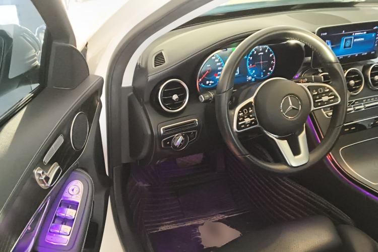 Used Mercedes-Benz C-Class 2019 Restyled C 260 L Sport Edition Driver Seat