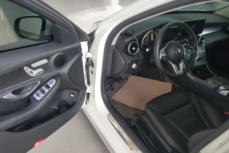 Used Mercedes-Benz C-Class 2019 C 260 L 4MATIC Sport Edition Driver Seat
