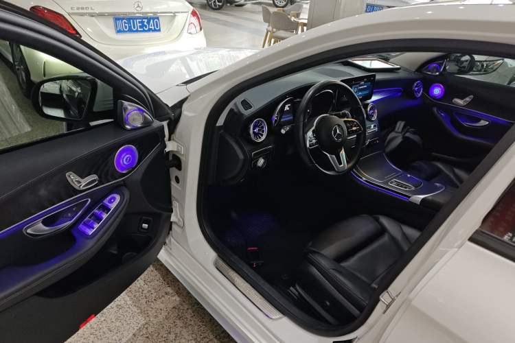 Used Mercedes-Benz C-Class 2019 C 180 L Fashion Edition Sport Version Driver Seat