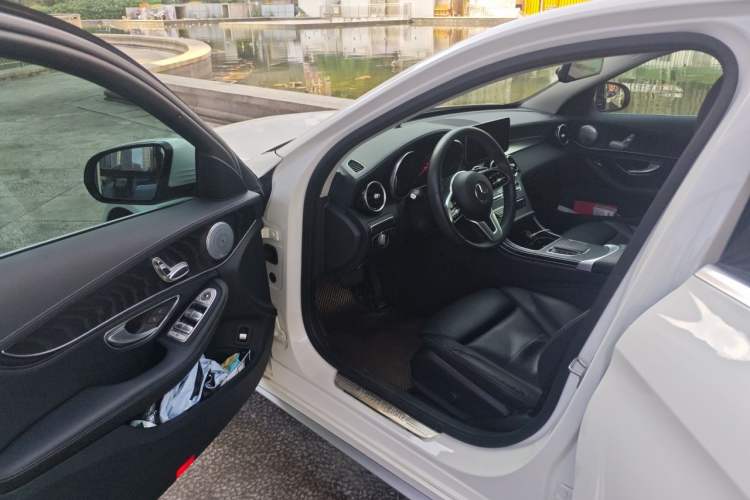 Used Mercedes-Benz C-Class 2019 C 180 L Fashion Edition Sport Version Driver Seat