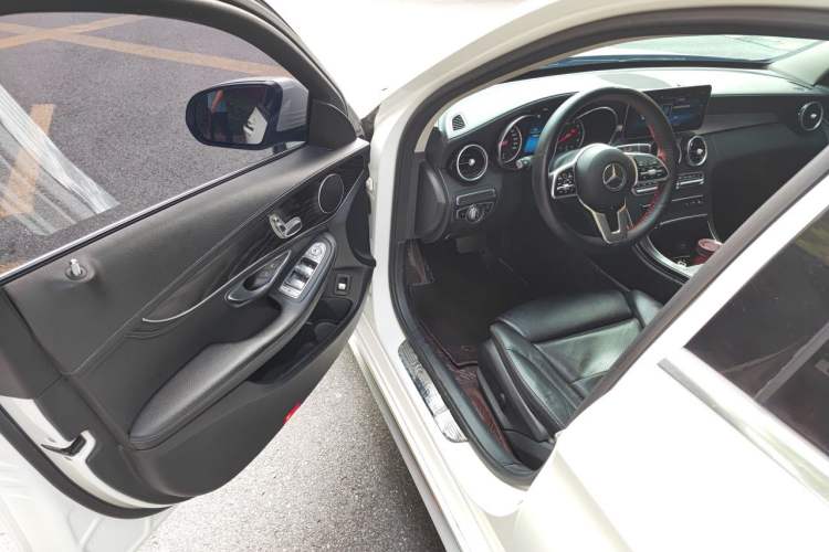 Used Mercedes-Benz C-Class 2019 C 180 L Fashion Edition Sport Version Driver Seat