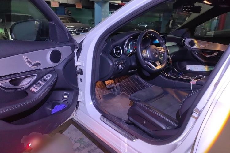 Used Mercedes-Benz C-Class 2019 C 260 Sport Edition Driver Seat