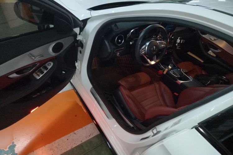 Used Mercedes-Benz C-Class 2019 C 260 Sport Edition Driver Seat