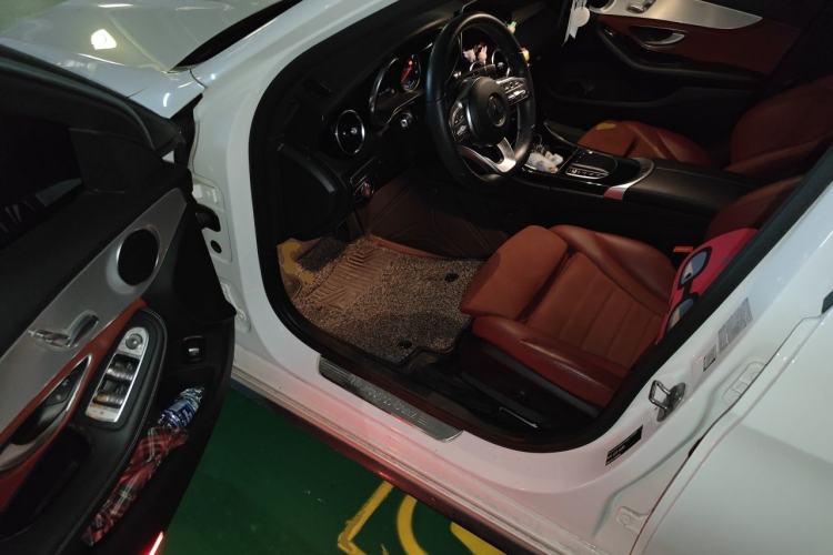 Used Mercedes-Benz C-Class 2019 C 260 Sport Edition Driver Seat