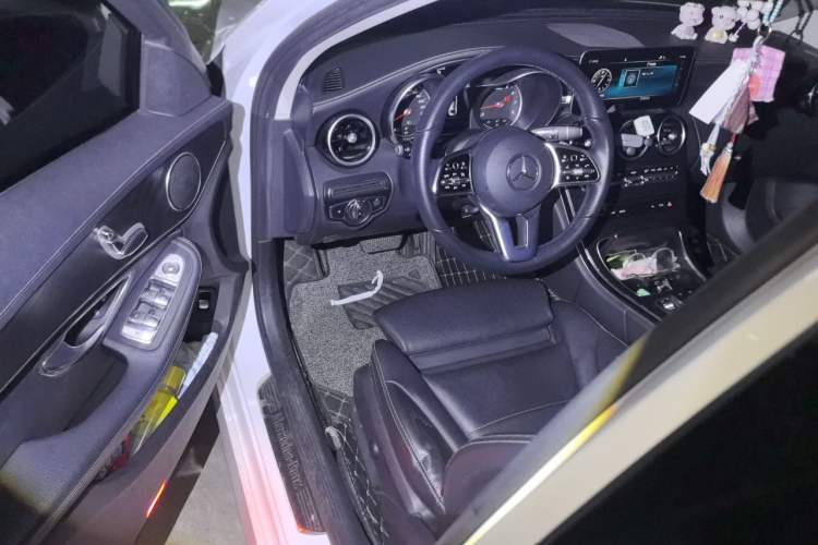 Used Mercedes-Benz C-Class 2019 C 180 L Fashion Edition Sport Version Driver Seat