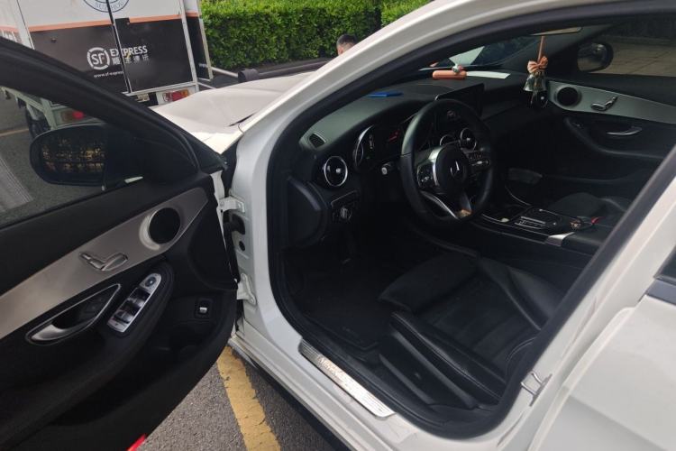 Used Mercedes-Benz C-Class 2019 C 260 Sport Edition Driver Seat