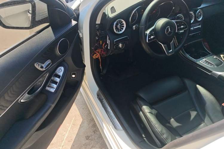 Used Mercedes-Benz C-Class 2019 C 180 L Fashion Edition Sport Version Driver Seat