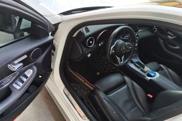 Used Mercedes-Benz C-Class 2019 C 260 L Sport Edition Driver Seat