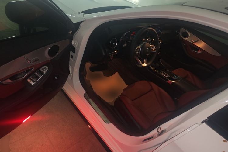 Used Mercedes-Benz C-Class 2019 C 260 Sport Edition Driver Seat