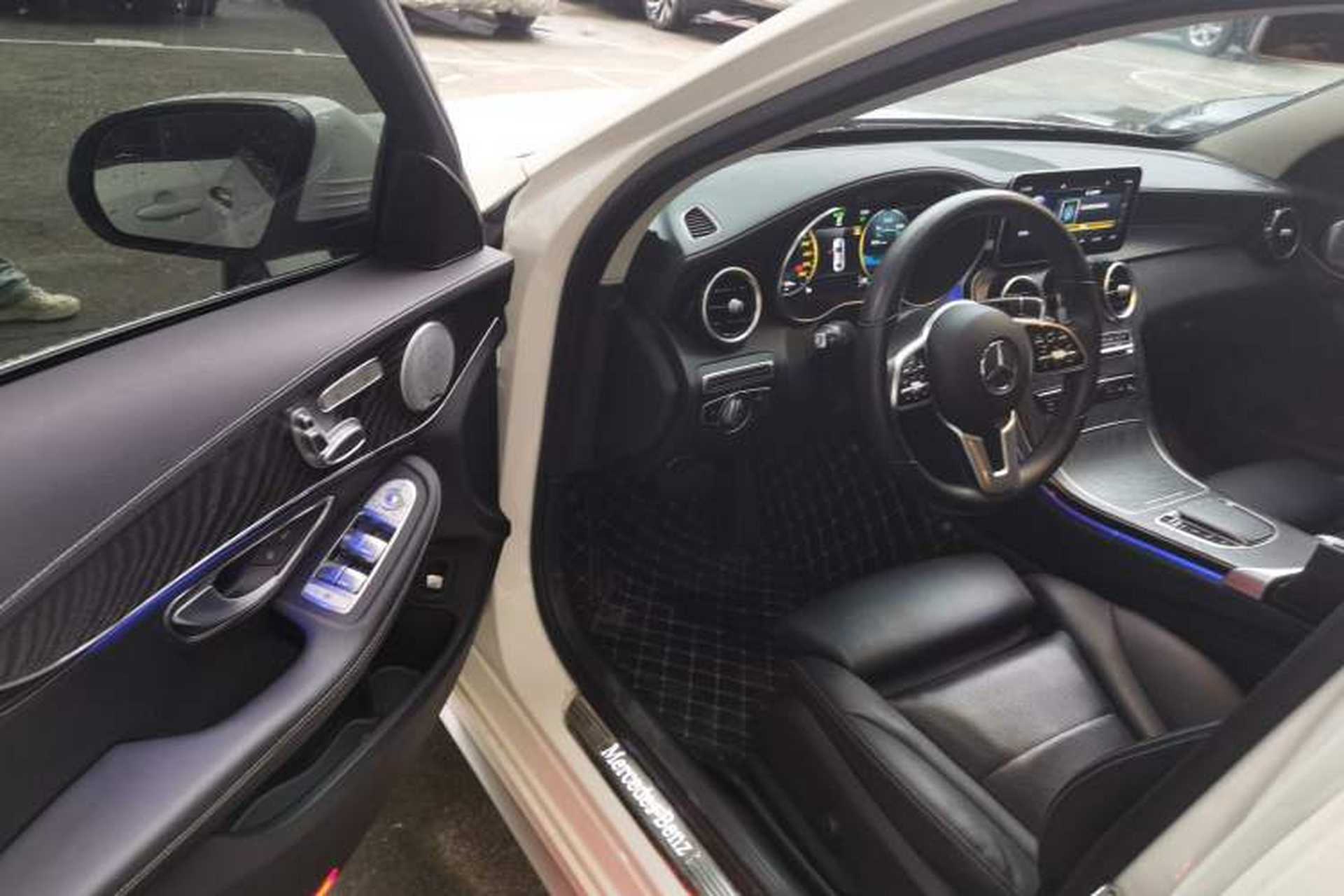 Used Mercedes-Benz C-Class 2019 Restyled C 260 L Sport Edition Driver Seat
