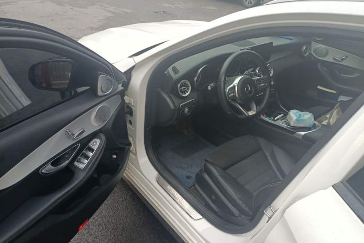 Used Mercedes-Benz C-Class 2019 C 260 Sport Edition Driver Seat