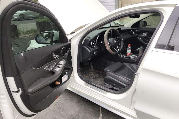 Used Mercedes-Benz C-Class 2019 C 180 L Fashion Edition Sport Version Driver Seat