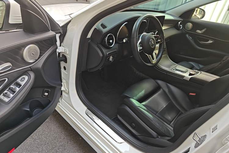 Used Mercedes-Benz C-Class 2019 C 180 L Fashion Edition Sport Version Driver Seat