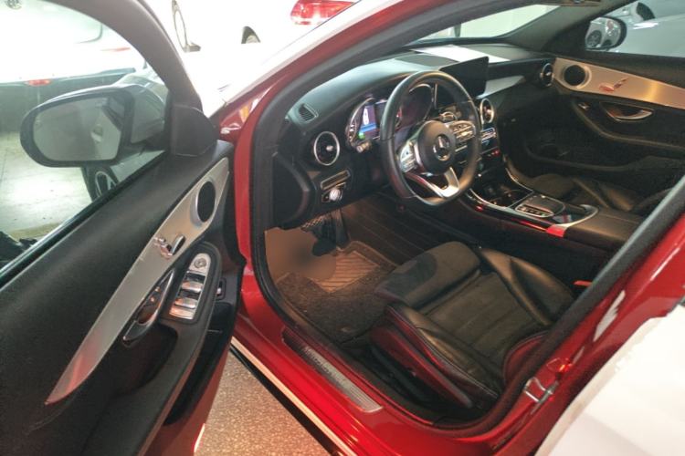 Used Mercedes-Benz C-Class 2019 C 260 Sport Edition Driver Seat