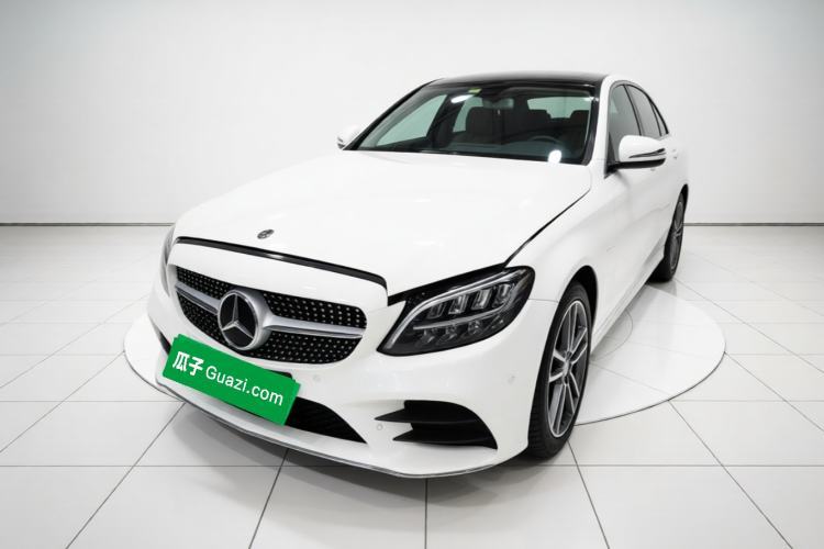 Gebrauchter Mercedes-Benz C-Class 2019 C 180 L Fashion Edition Sport Version Guazi used car, China used car export, Used car for sale, Used cars, Cheapest cars for sale