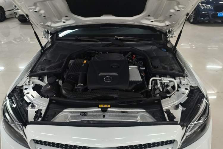 Used Mercedes-Benz C-Class 2019 C 180 L Fashion Edition Sport Version Engine Bay