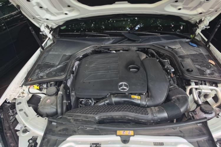 Used Mercedes-Benz C-Class 2019 C 260 L Sport Edition Engine Bay
