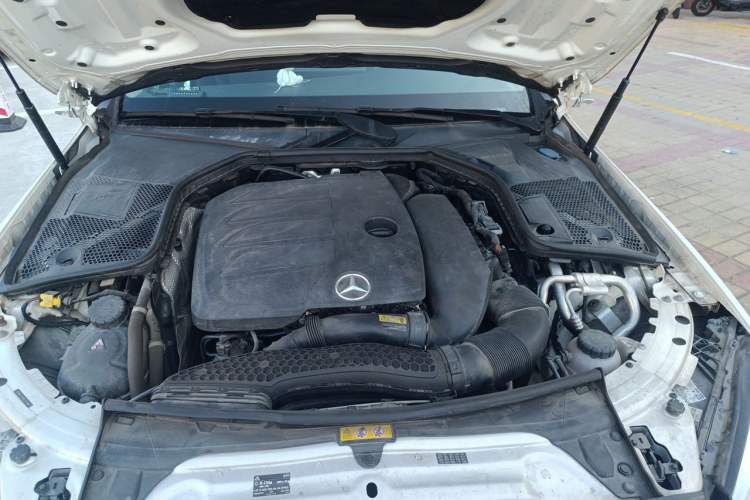 Used Mercedes-Benz C-Class 2019 C 260 Sport Edition 4MATIC Engine Bay