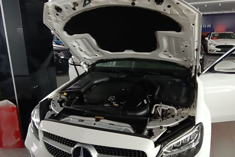 Used Mercedes-Benz C-Class 2019 Facelift C 260 L 4MATIC Sport Edition Engine Bay